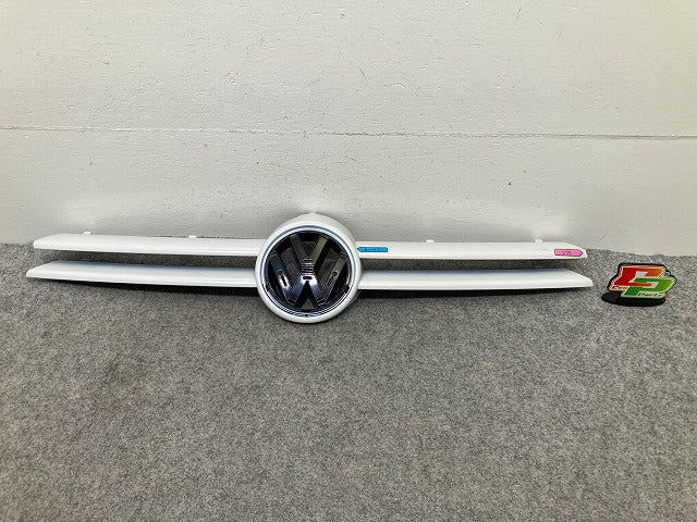 新品!ゴルフ4/GOLFⅣ 1J系 純正 フロント グリル/ラジエーターグリル 1J0853653 C 1J0853653CGRU サフ フォルクスワーゲン(148312)