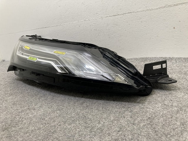 ジャンク!エクストレイル/X-TRAIL T33/SNT33 純正 右 ウィンカー LED 刻印U2 コンビネーションランプ KOITO 210-2378T 日産(148324)