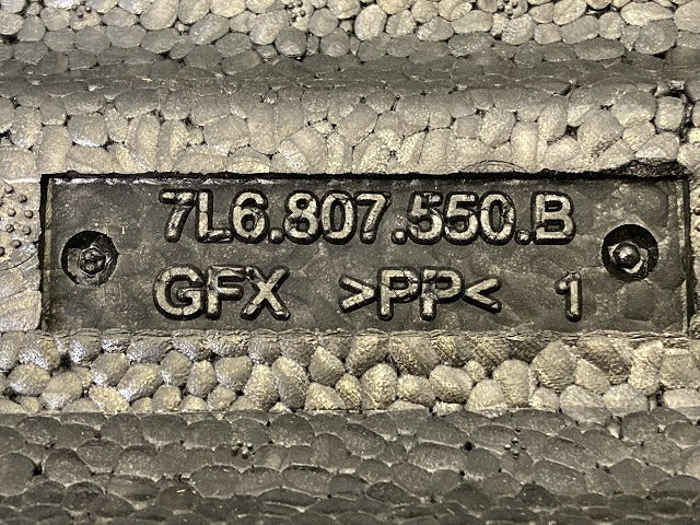 新品!トゥアレグ 7L系/2003-2007 純正 フロント バンパーエネルギー/アブソーバー 7L6.807.550.B 7L6807550B フォルクスワーゲン(148331)