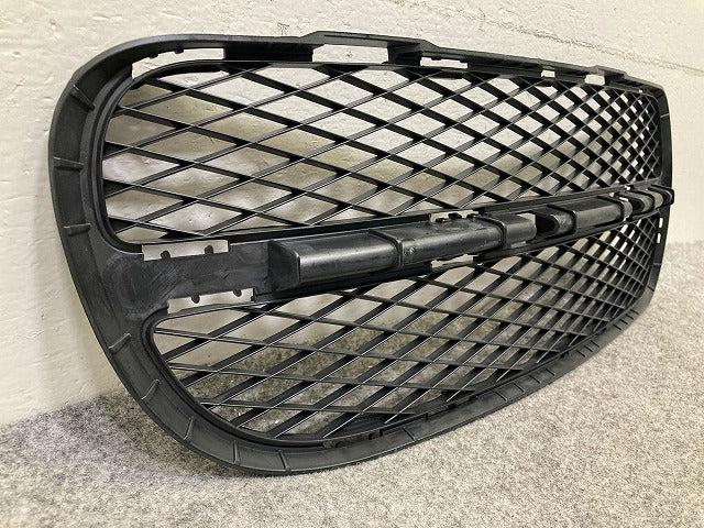 新品!トゥアレグ 7L系 純正 右 フロント バンパー グリル 7L6 853 666 A 7L6853666A9B9 素地 フォルクスワーゲン(148345)