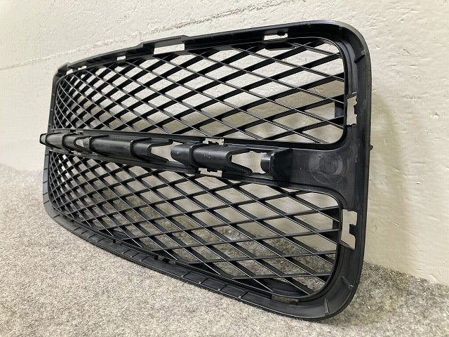 新品!トゥアレグ 7L系 純正 右 フロント バンパー グリル 7L6 853 666 A 7L6853666A9B9 素地 フォルクスワーゲン(148345)
