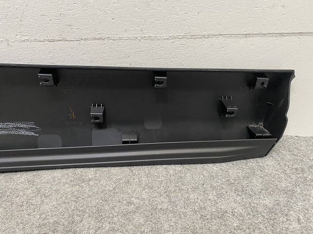 新車取り外し!ハリアー 80系/MXUA80/MXUA85/AXUH80/AXUH85 PHEV/AXUP85 純正 左 ドア サイドパネル 75078-48020/75742-48120(148347)