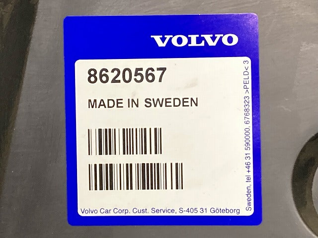 新品!XC90 CB系/2003-2006 純正 右 リア バンパーブラケット 08620567 V8620567 未塗装 ボルボ(148348)