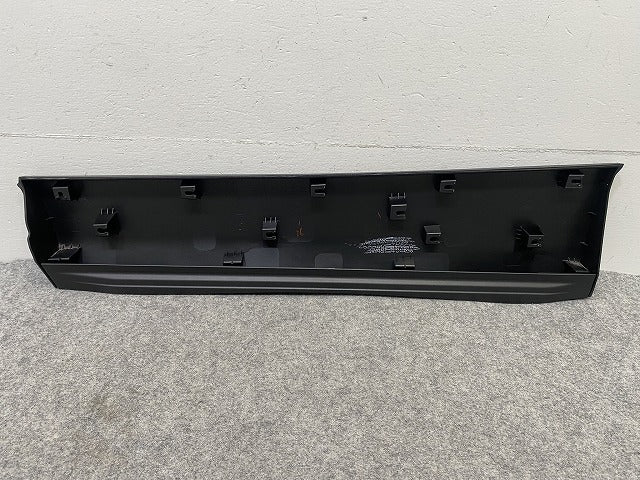 新車取り外し!ハリアー 80系/MXUA80/MXUA85/AXUH80/AXUH85/AXUP85 純正 右 リア ドア サイドパネル 75077-48020/75741-48120(148349)