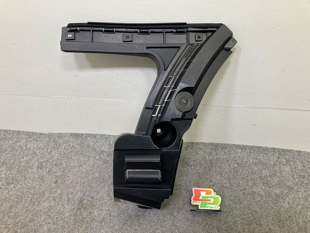 新品!XC90 CB系/2003-2006 純正 右 リア バンパーブラケット 08620567 V8620567 未塗装 ボルボ(148350)