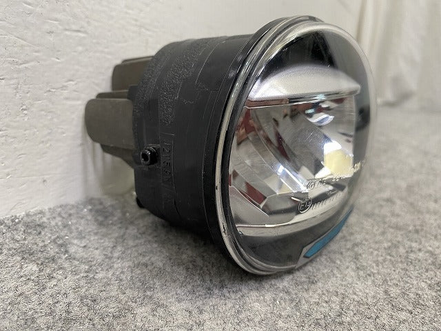 アルファード/ヴェルファイア/ノア/ヴォクシー 純正 右 フォグランプ/フォグライト LED KOITO 48-150 トヨタ(148351)