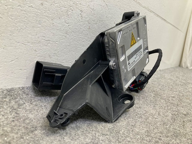 新品!C30/V40/S40/V50 純正 右 ヘッドライト/ランプ バラスト 1 307 329 098 V31213766 ボルボ(148373)