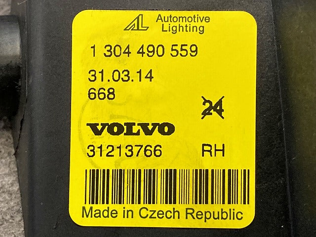 新品!C30/V40/S40/V50 純正 右 ヘッドライト/ランプ バラスト 1 307 329 098 V31213766 ボルボ(148373)