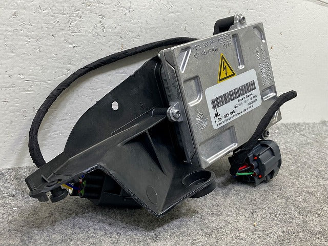 新品!C30/V40/S40/V50 純正 右 ヘッドライト/ランプ キセノン HID バラスト 1 307 329 098 V31213766 ボルボ(148374)