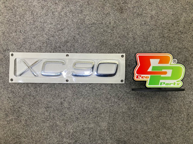新品!XC90 CB 系/2003-2015 純正 リア エンブレム/オーナメント 9483933 ボルボ(148400)
