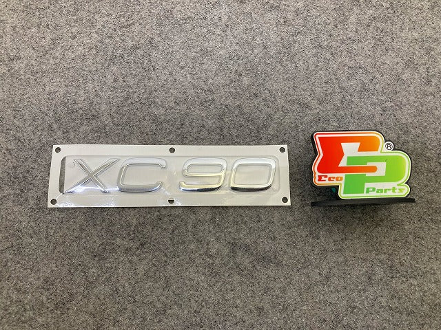 新品!XC90 CB 系/2003-2015 純正 リア エンブレム/オーナメント 9483933 ボルボ(148402)