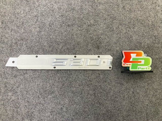 新品!5シリーズ ツーリング/E60/E61 純正 リア エンブレム/オーナメント 51 14 7 039 786 BMW(148418)