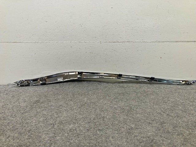 新車取り外し!ハリアー 80系/MXUA80/MXUA85 純正 右 フロント グリル モール ラジエーター 53123-48070/110 53123-48160 メッキ(148427)