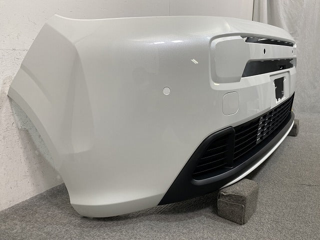 新車取り外し!フリード GT1/GT2/GT3/GT4/GT5/6/7/8 純正 フロント バンパー ロアグリル付 71101-33F-J000 プラチナホワイトパール(148440)