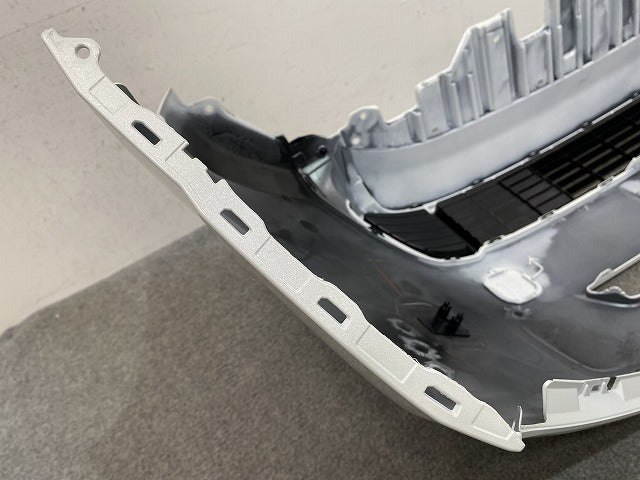 新車取り外し!フリード GT1/GT2/GT3/GT4/GT5/6/7/8 純正 フロント バンパー ロアグリル付 71101-33F-J000 プラチナホワイトパール(148440)