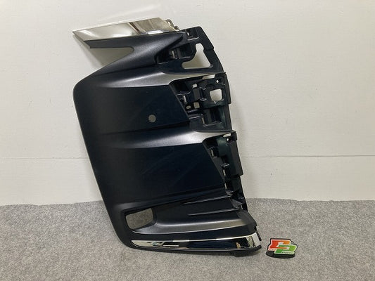 ノア NOAH 90系/MZRA90W/MZRA95W/ZWR90W/ZWR95W 純正 右 フロント フォグカバー/フォグランプカバー 52127-V1030 素地/メッキ(148447)