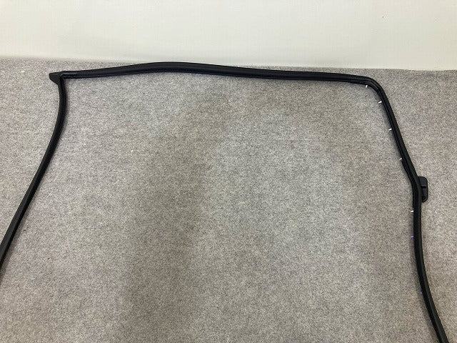 新品!エスティマ 4型/最終型 ACR50W/ACR55W/GSR50W/GSR55W AHR20W 純正 左 フロント ドア ウェザーストリップ 67862-28082 トヨタ(148450)