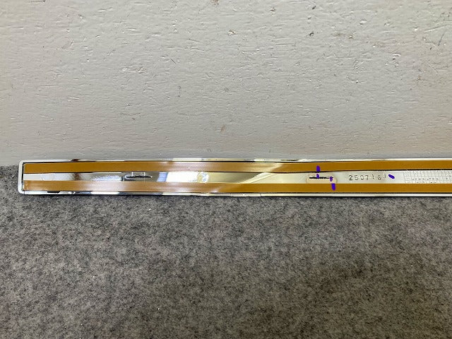 新品!プリウス 50系/ZVW50/ZVW51/ZVW55/ZVW52 純正 右 リア ドア ガーニッシュ MODELLISTA/モデリスタ D2655-50510 メッキ トヨタ(148453)