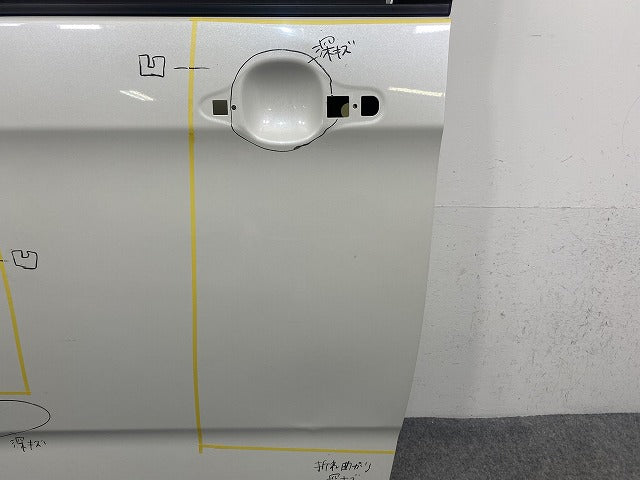 ルーミー/タンク/トール M900A/M910A/M900S/M910S 純正 左 フロント ドア バイザー付 パールホワイトIII W24 トヨタ(148465)