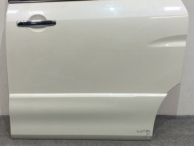 セレナ S/X/G C26/NC26/HC26 純正 左 スライドドア ガラスバイザーサイドパネル付 ブリリアントホワイトパール QAB 日産(148470)