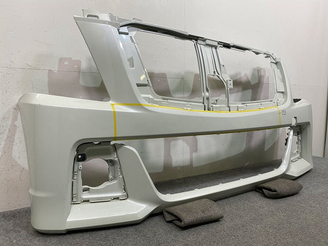 ワゴンR スティングレー/MH35S/MH55S/MH95S 純正 フロント バンパー 71711-63R5 ピュアホワイトパール ZVR スズキ(148474)