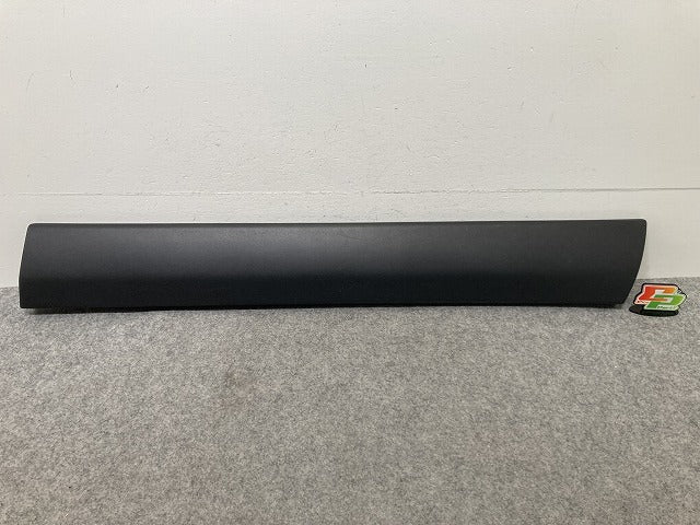 新車取り外し!ハリアー 80系/MXUA80/MXUA85/AXUH80/85/AXUP85 純正 右 フロント ドア サイドステップ/サイドスカート 75073-48010(148478)