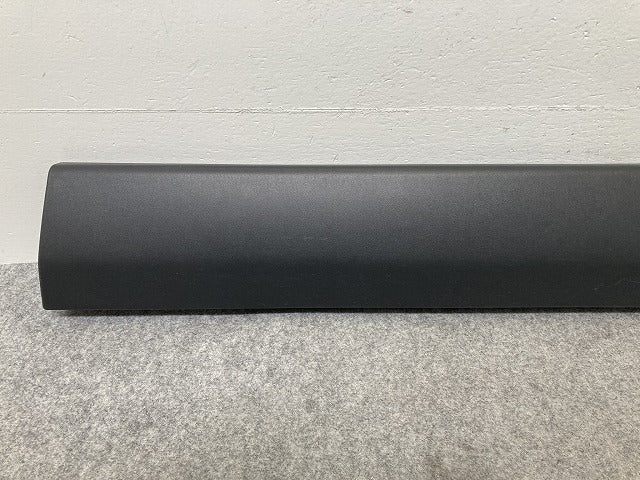 新車取り外し!ハリアー 80系/MXUA80/MXUA85/AXUH80/85/AXUP85 純正 右 フロント ドア サイドステップ/サイドスカート 75073-48010(148478)
