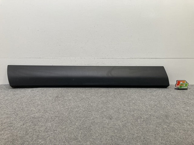 新車取り外し!ハリアー 80系/MXUA80/MXUA85/AXUH80/AXUH85/AXUP85 純正 左 フロント ドア サイドパネル ドアモール 75074-48010(148489)