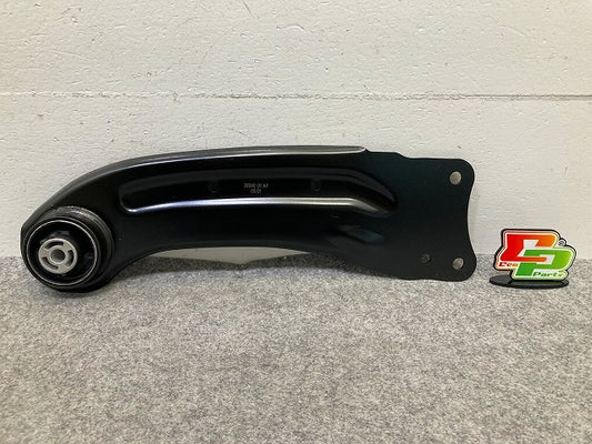 新品!パサート/B6 3C系 2005-2011 社外 右 トレーリングアーム 3804001 LEMFORDER 未塗装 フォルクスワーゲン(148500)