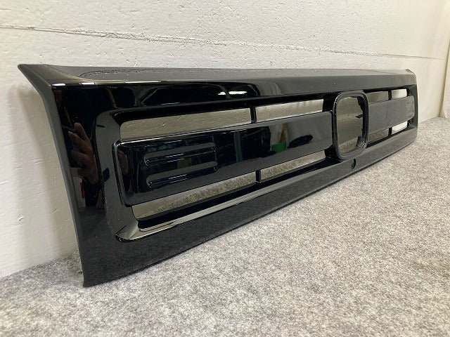 新車取り外し!N-BOX NBOX Nボックス JOY JF5/JF6 純正 フロント グリル ラジエーター カメラ穴付 71201-39L-003 ブラック NH731P(148521)