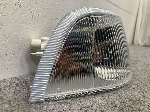新品!S40/V40 4B系 純正 右 ウィンカー フラッシャー ランプ サイドマーカー HELLA 149 754-01 V30862524 ボルボ(148523)