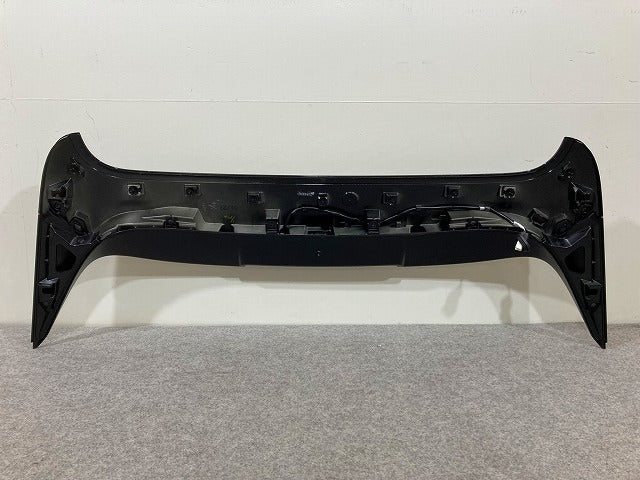 新車取り外し!ヴェゼル/VEZEL RV3/RV4/RV5/RV6 純正 リア ルーフスポイラー/ウイング 74900-3M0 ブラックパール NH731P ホンダ(148527)