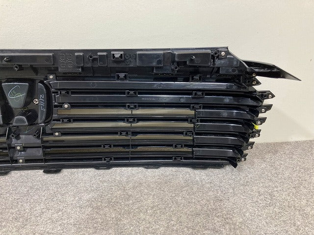 新車取り外し!ヴェゼル/VEZEL RV3/RV4/RV5/RV6 純正 後期 フロント グリル/ラジエーターグリル ブラックパール NH731P ホンダ(148528)