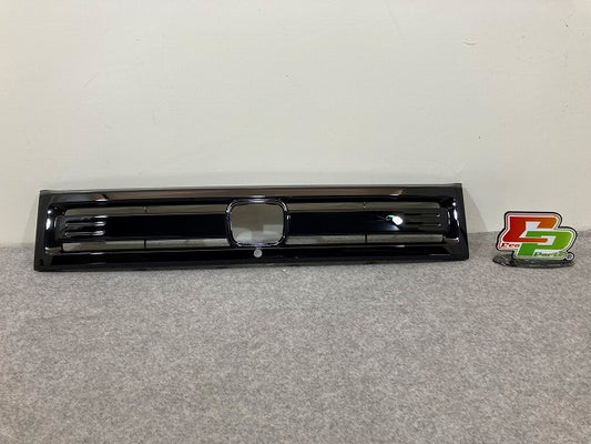 新車取り外し!N-BOX/NBOX Nボックス JOY/ジョイ JF5/JF6 純正 フロント グリル ラジエーター カメラ穴付 71201-39L-003 ブラック(148531)