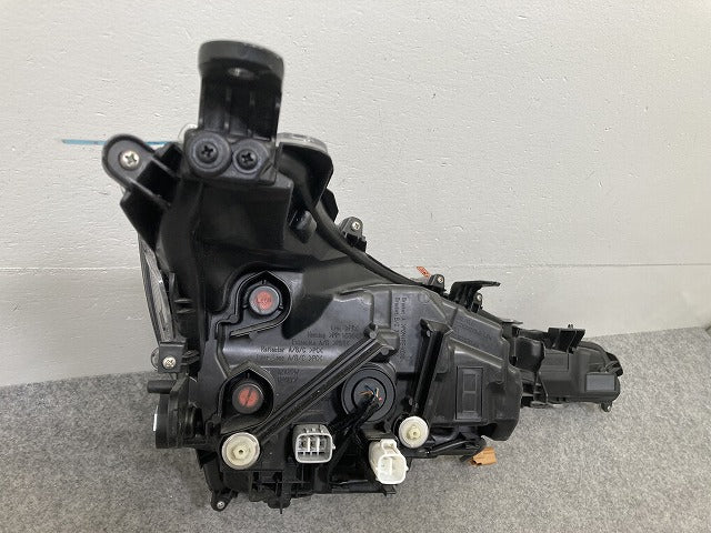 カローラ ツーリング 210系/NRE210W/ZRE212W/MZEA17/12/ZWE214/211/219/215 純正 左 ヘッドライト LED レベライザー 刻印U 12-633(148546)