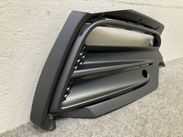 新品!S60/V60 FB 系/FD 系/Rデザイン 純正 右 フロント バンパー ロア カバー 31383153 V31383153 グレー メタリック ボルボ(148547)