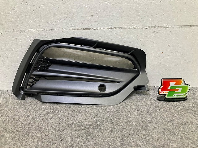 新品!S60/V60 FB 系/FD 系/Rデザイン 純正 右 フロント バンパー ロア カバー 31383153 V31383153 グレー メタリック ボルボ(148549)