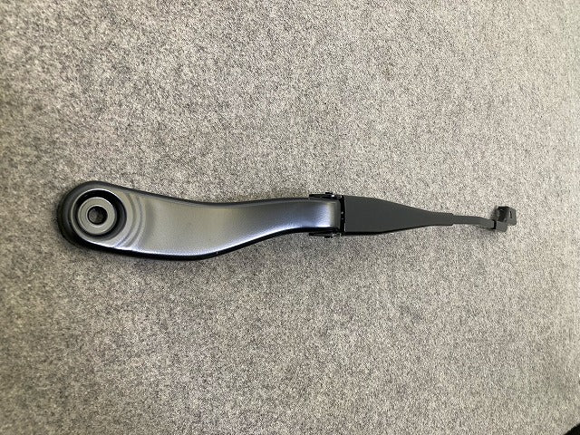 新品!S40/V50/C30 2004-2012 純正 右 フロント ワイパー アーム 31253998 V31253998 ボルボ(148551)