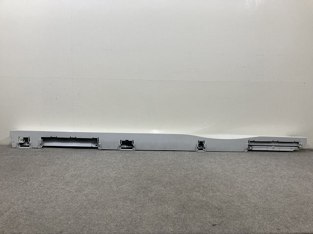 セレナ C26/NC26 ハイブリッド/HC26/HFC26 純正 右 サイドステップ/サイドスカート 76850 7DA0A エターナルスノーホワイト KBB(148567)