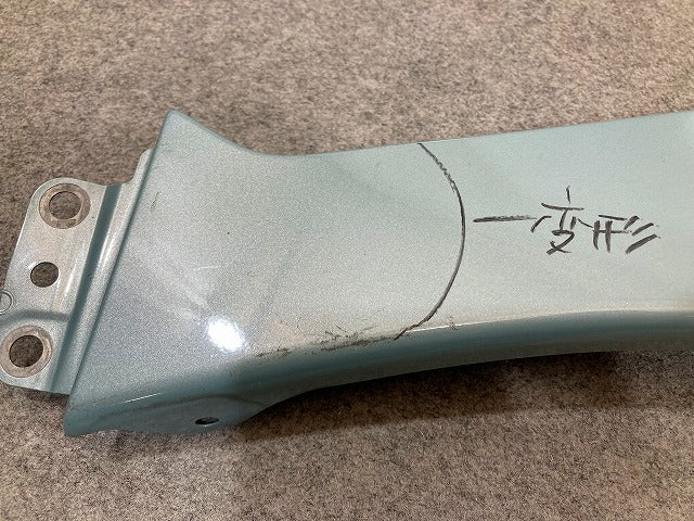 eKクロス スペース B34A/B35A/B37A/B38A 純正 右 フロント フェンダー ミストブルーパール D32 三菱(148575)