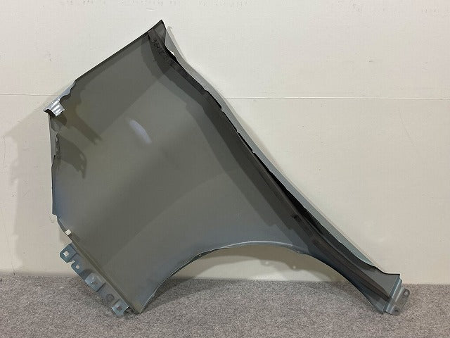 eKクロス スペース B34A/B35A/B37A/B38A 純正 右 フロント フェンダー ミストブルーパール D32 三菱(148575)