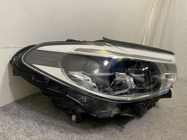 5シリーズ G30/G31 純正 前期 右 ヘッドライト/ランプ LED ZKW 8499126-01 BMW(148576)