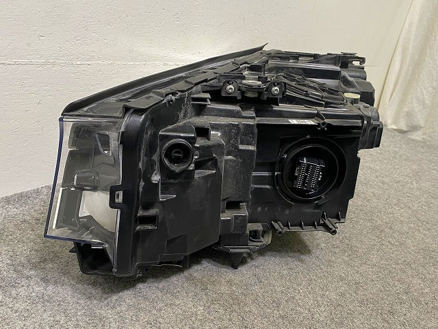 5シリーズ G30/G31 純正 前期 右 ヘッドライト/ランプ LED ZKW 8499126-01 BMW(148576)