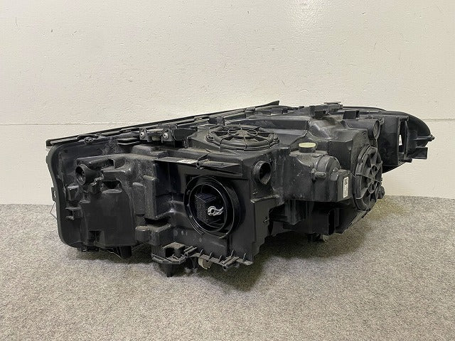 5シリーズ G30/G31 純正 前期 右 ヘッドライト/ランプ LED ZKW 8499126-01 BMW(148576)