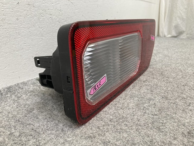 ジムニー/ジムニーシエラ JB64W/JB74W 純正 右 テールランプ/ライト/レンズ ハロゲン KOITO 220-5938C スズキ(148580)