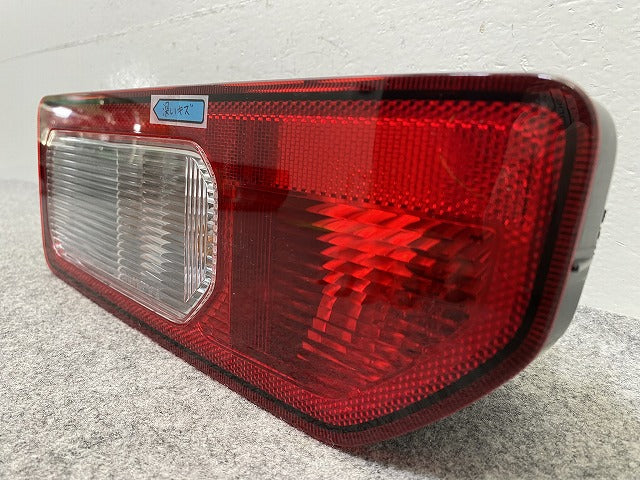 ジムニー/ジムニーシエラ JB64W/JB74W 純正 右 テールランプ/ライト/レンズ LED KOITO 220-5938C スズキ(148598)