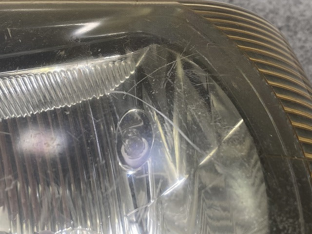 ミニキャブ U61V/U62V/U62T/U61W/U62W/U71 純正 左 ヘッドライト/ランプ ハロゲン 刻印0 STANLEY P1711 三菱(148607)