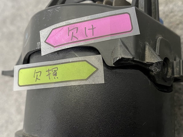 純正 左 フォグランプ/フォグライト KOITO 114-11092 ダイハツ/トヨタ/ホンダ/スバル/スズキ 汎用(148609)