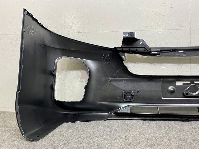 新品!キャラバン NV350 標準 E26 純正 後期 フロント バンパー 62022 5YE0H 62022-5YE7A ダークメタルグレーメタリック KAD 日産(148625)