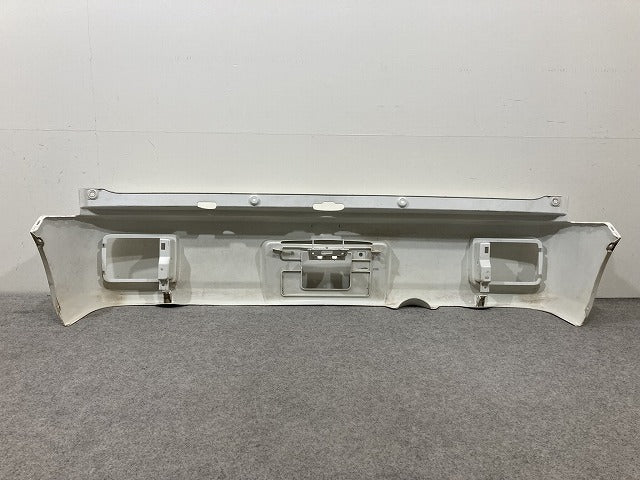 エブリィ/クリッパー NV100/スクラム/ミニキャブ DA17V/DR17V/DG17V/DS17V 純正 リア バンパー 71811-64P0 白素地 スズキ(148631)